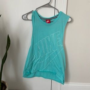 Nike tank